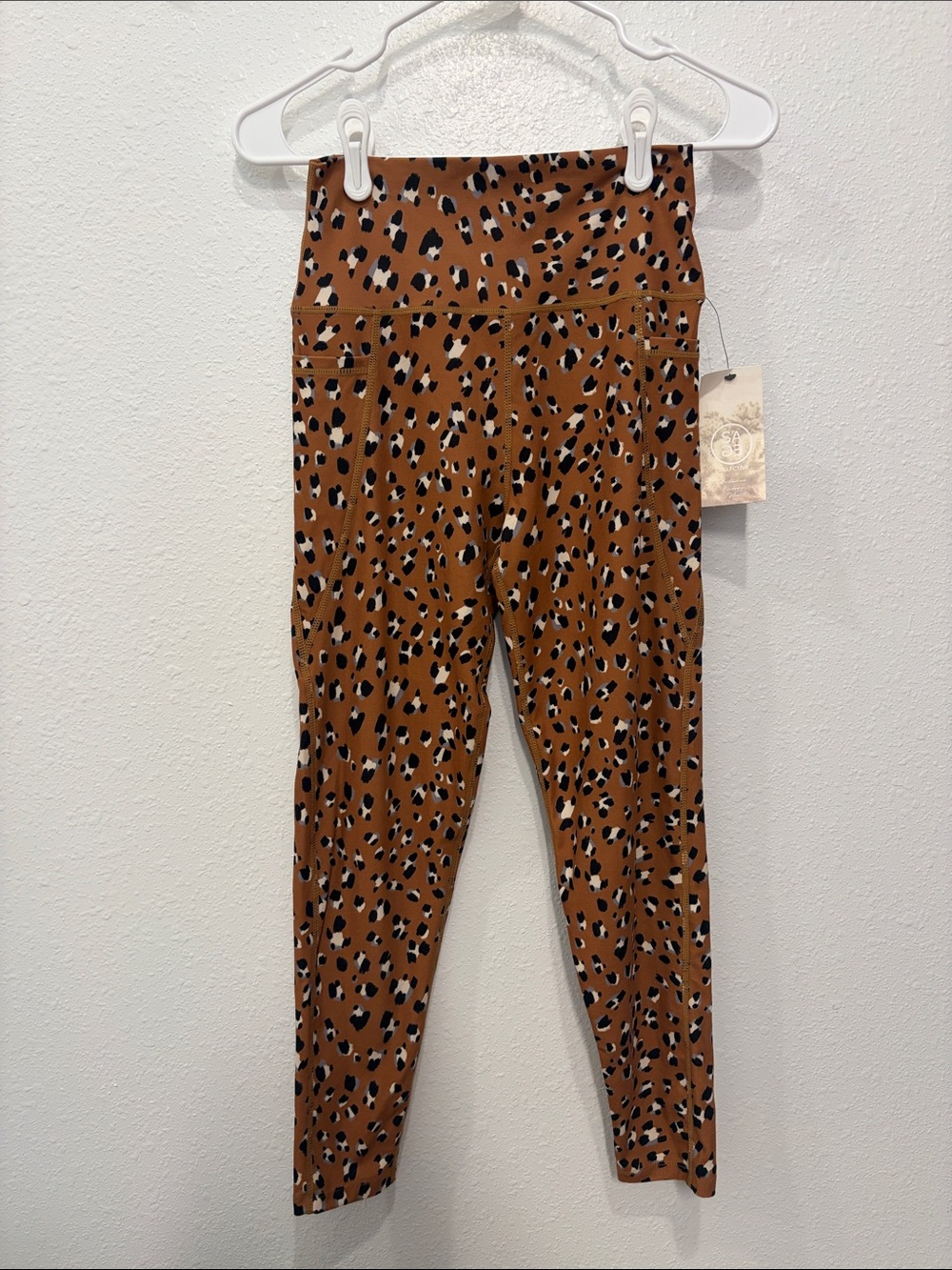 Sage Collective Leopard Print Active Leggings